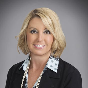 Jennifer Adams photo